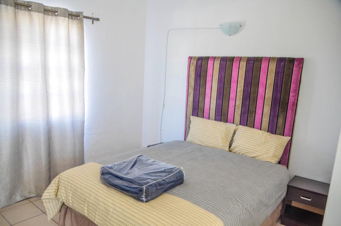 Sani Bonani Guest House Klerksdorp Ngoại thất bức ảnh